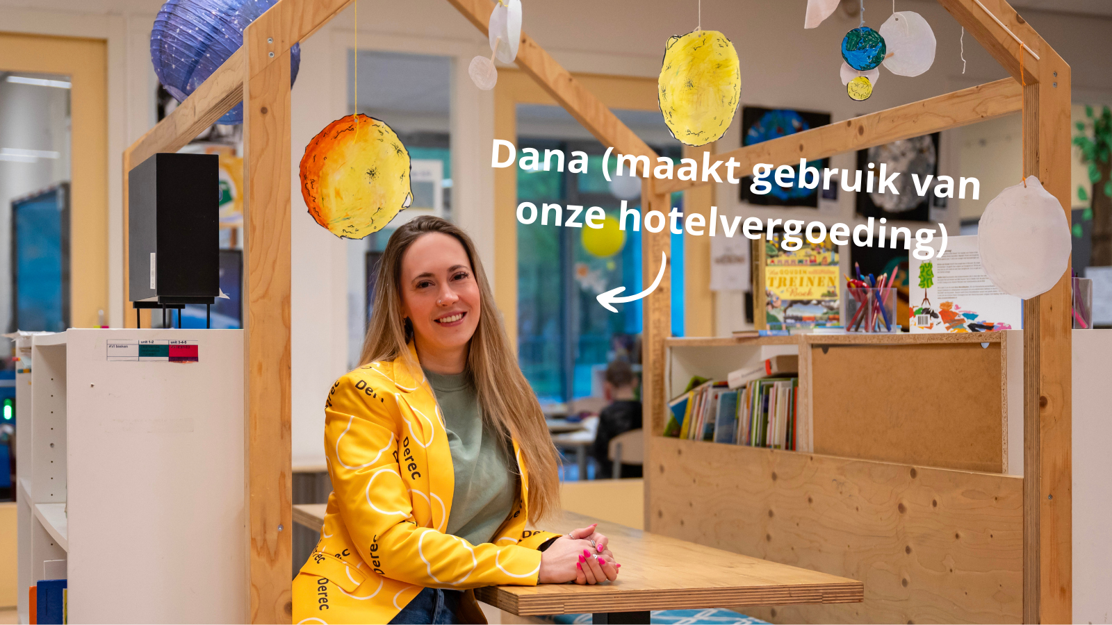 Dana maakt gebruik van de hotelvergoeding van Derec