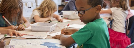 Werken als zzp’er in het basisonderwijs: de voordelen